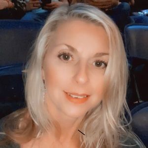 Meet your Posher, Joy